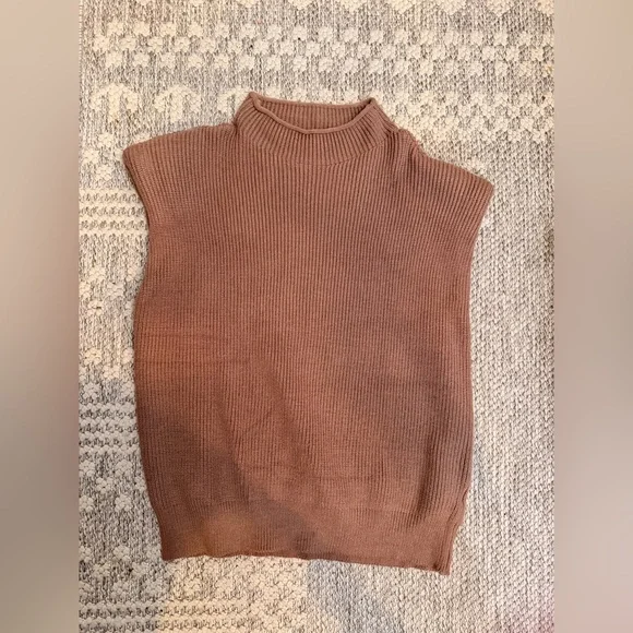 Himosyber size small taupe sweater vest - Picture 6 of 8